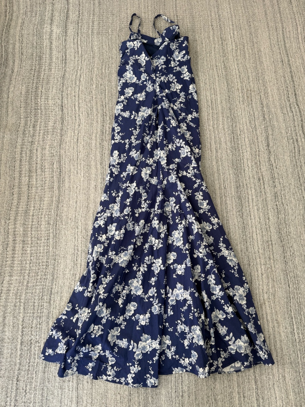 NWT Authentic Carolina Herrera Floral Print Ruched Faille Gown Size 12 - Picture 10 of 12